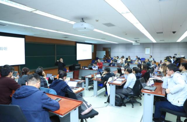VIPKID首席技术官清华大学授课：在线教育智慧化正在加速