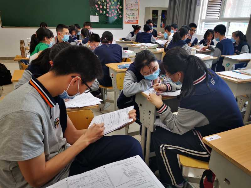 聚焦“付费刷课”乱象：大学生为何花钱刷课买高分