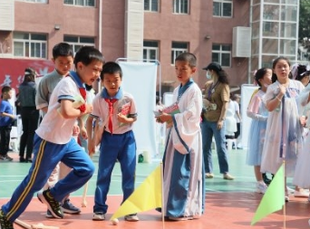 弘扬传统 赓续文脉 中国农业科学院附属小学教育集团举办“金穗阅读嘉年华”庆“六一”